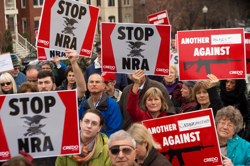 articles/2012/12/19/cerberus-divestment-decision-is-a-risky-way-to-combat-gun-violence/dershowitz-divestment-dilemma_clzlr5