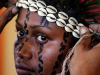 articles/2014/08/11/facial-tattoos-the-tribal-female-rite-in-papua-new-guinea/140809-Presser-face-tattoos-tease_ogzjwz