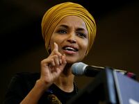 2019-12-14T012423Z_1954462116_RC2PUD9RWMHC_RTRMADP_3_USA-ELECTION-SANDERS_esrjn1