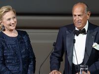 articles/2013/06/04/cfda-awards-show-features-hillary-clinton-oscar-de-la-renta/130603-cfda-awards-wilkinson-tease_wbmlur