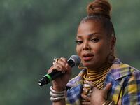 180906-les-moonves-janet-jackson-cheat_c3lwdj