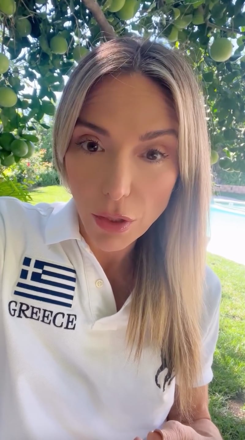 @iamdebbiem