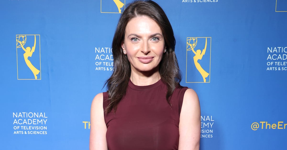 CNN Anchor Becomes Latest Star to Leave Network