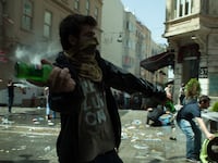 articles/2013/05/31/istanbul-erupts-in-violence-after-protests-against-razing-of-gezi-park/130531-turkey-protest-tease_xyx31m