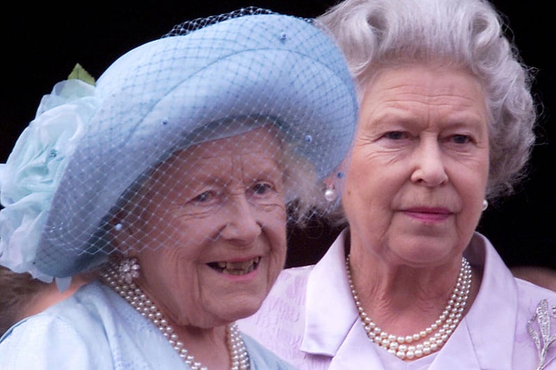 articles/2012/05/15/the-cook-the-laird-his-wife-and-the-queen-mother/queen-mother-royalist-sykes_k9l8gh