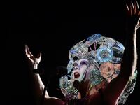 articles/2016/10/06/taylor-mac-queer-american-artist-shaman-historian-of-the-century-make-that-two-centuries/161006-Michaelson-taylor-mac-tease_ilmmzz