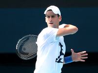 2022-01-11T092204Z_1332193699_RC2SWR9ZT7P3_RTRMADP_3_TENNIS-AUSTRALIA-DJOKOVIC_liwotn