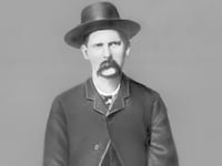 articles/2013/07/21/the-wyatt-earp-myth-america-s-most-famous-vigilante-wasn-t/130719-wyatt-earp-isenberg-tease_b1tntq