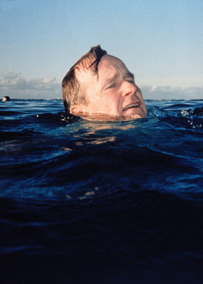 galleries/2013/01/04/barack-obama-richard-nixon-and-more-presidents-on-the-beach-photos/george-bush-presidents-on-the-beach_cnzoe5