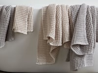 waffle-towel-cotton-grey-000-2_1280x.progressive_gflr1k