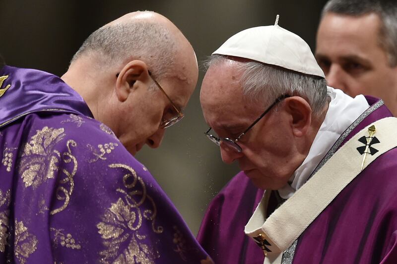 articles/2016/04/03/vatican-cardinal-defends-glitzy-renovations-on-private-apartment/160402-nadeau-cardinal-scandal-embed_marha1