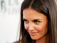 articles/2012/07/03/katie-holmes-s-hire-of-attorney-allan-e-mayefsky-signals-hardball-strategy-against-tom-cruise/katie-holmes-lawyer-pelisek-tease_vuvm2x