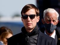 2020-11-02T210917Z_568926052_RC28VJ9JBRRS_RTRMADP_3_USA-ELECTION-TRUMP_ayapmk