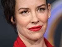 100319-bradley-evangeline-lily-tease_an2cg2