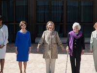 articles/2015/10/25/we-shouldn-t-have-first-ladies/151024-goff-first-ladies-tease_agc5l0