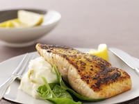 articles/2013/11/26/the-no-diet-diet-may-be-the-key-to-avoiding-the-holiday-belt-bulge/131125-geiger-smith-diet-tease_s5hed0