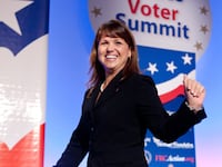 articles/2010/09/20/women-in-conservative-politics-the-original-mama-grizzlies/goldberg-republican-women_127973_uuhlem