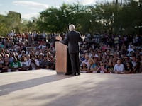 articles/2012/10/10/paul-begala-on-why-bill-clinton-s-still-got-the-magic/begala-clinton-magic-tease-embed_xb6rth