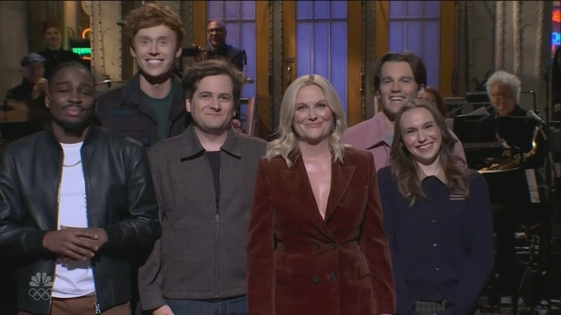 Amy Poehler, Tommy Brennan, Jeremy Culhane, Ben Marshall, Kam Patterson, and Veronika Slowikowska on SNL