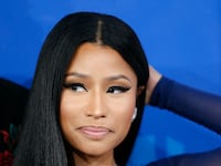 articles/2017/05/07/nicki-minaj-agrees-to-pay-college-fees-for-over-a-dozen-of-her-fans/161016-nicki-minaj-melania-cheat_qxquet