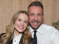 LOS ANGELES, CALIFORNIA - JANUARY 10: (L-R) Kristen Bell and Dax Shepard attend Vanity Fair and Amazon MGM Studios Celebrate Awards Season 2026 at Bar Marmont on January 10, 2026 in Los Angeles, California. (Photo by Stefanie Keenan/Getty Images for Vanity Fair)