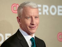 180917-anderson-cooper-conspiracy-theories-cheat_ealw13