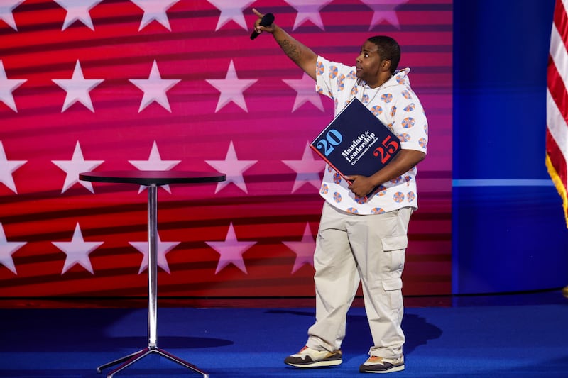 Comedian and actor Kenan Thompson arrives to speak about Project 2025 on stage during the third day of the Democratic National Convention at the United Center on August 21, 2024 in Chicago, Illinois.
