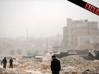 articles/2013/05/22/exclusive-u-s-to-bring-chemical-weapons-witnesses-out-of-syria/130522-syria-weapons-tease_pdtv6p