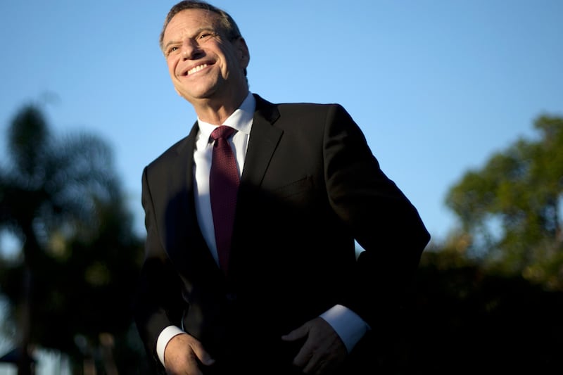 articles/2013/07/17/san-diego-mayor-bob-filner-may-be-handsy-but-he-won-t-resign/130716-bob-filner-tease_c3a3gm