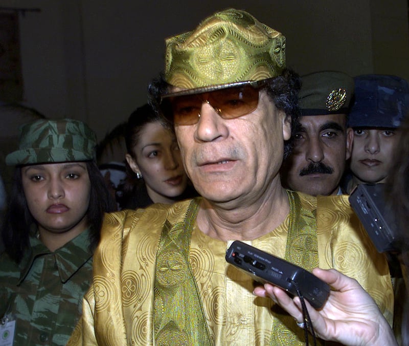 articles/2015/05/25/maybe-he-found-gaddafi-s-billions-or-maybe-it-s-all-a-giant-scam/150525-harris-gadhafi-embed6_ryv4gc