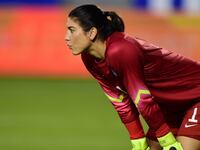 articles/2015/06/10/why-did-world-cup-star-hope-solo-get-a-domestic-violence-free-pass/150609-shire-hope-solo-tease_fleoxi