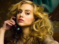 articles/2010/01/27/brittany-death-suit/posner-brittany-murphy-gallery-launch_pvsqod