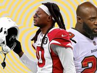 210722-silverman-nfl-vaccines-tease_cdfgws