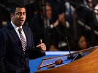 videos/2012/09/04/kal-penn-we-can-t-go-back-now/kal-penn-addresses-dnc-tease_rygns5