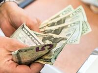 articles/2013/12/05/no-a-15-hour-fast-food-wage-isn-t-crazy/131205-wages-gross-tease_wsypvh