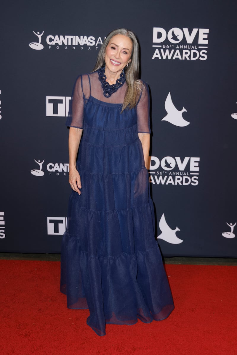 In October 2025, after growing out her gray hair for four years, Patricia Heaton had a subtle ombre with brunette ends. Pictured here on the red carpet of the 56th Annual GMA Dove Awards in Nashville, Tennessee.