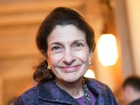 articles/2012/02/29/olympia-snowe-why-she-s-leaving-the-senate/olympia-snowe-resigns-woodward_np9pz9