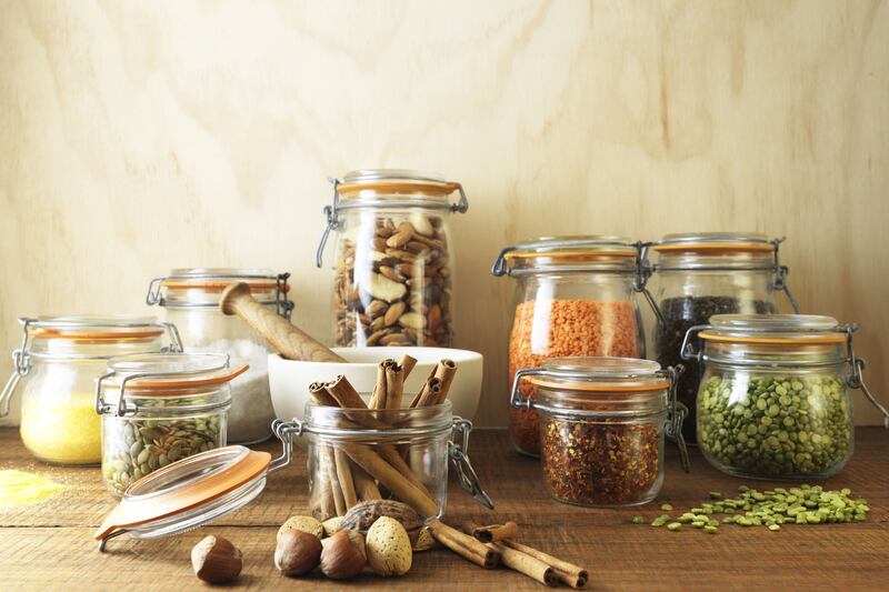 articles/2013/12/11/3-easy-ways-to-make-fresh-healthy-food-a-regular-part-of-your-life/131210-miesel-tech-health-embed01_gs9ygz