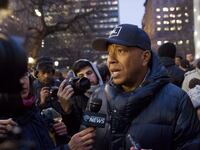 articles/2014/12/11/city-hall-s-favorite-protesters/141210-siegel-city-hall-tease_gxyasp