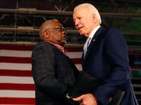 2020-03-01T020513Z_1645124326_HP1EG3105SP0N_RTRMADP_3_USA-ELECTION-BIDEN_ogp9gb