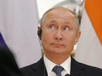 2018-10-05T091621Z_1912770635_RC128E8B18D0_RTRMADP_3_INDIA-RUSSIA-PUTIN_dyzusa