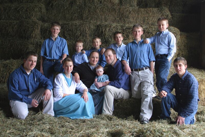 articles/2013/05/12/wisconsin-farmer-to-stand-trial-for-selling-raw-milk/130511-begley-raw-milk-embed2_jdnr59
