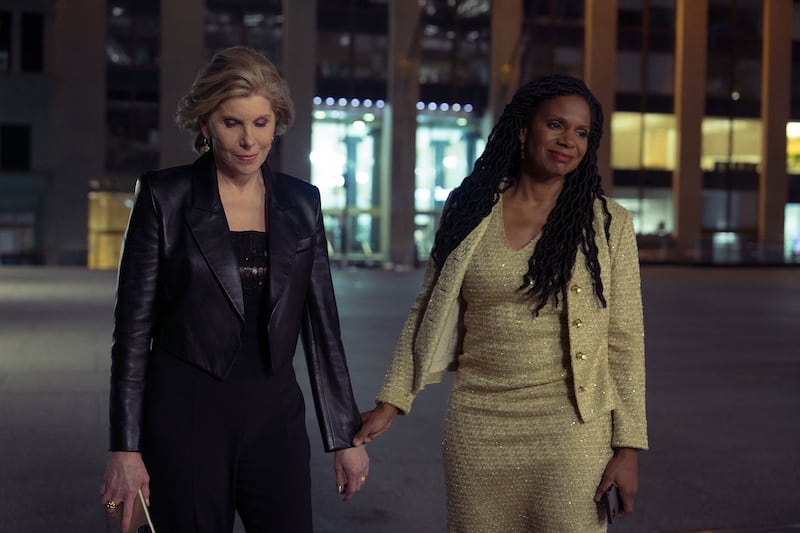 122022-fallon-besttv-goodfight_hi6nex