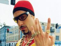 articles/2016/05/24/sacha-baron-cohen-trump-the-dick-is-lying-about-our-ali-g-encounter/160524-stern-sacha-baron-cohen-trump-tease_rhmnn6