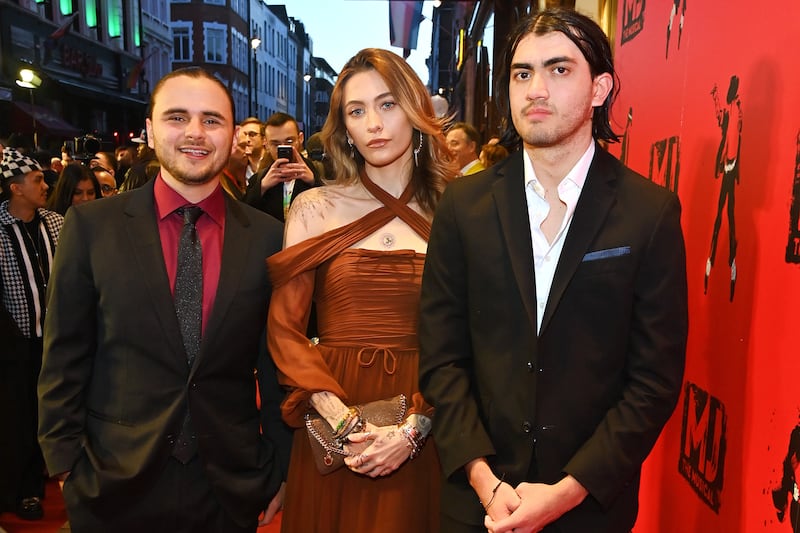 Prince Jackson, Paris Jackson and Bigi Jackson aka Blanket Jackson