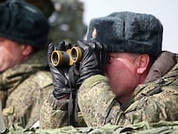 211206-russia-invasion-tease-01_cxcdrw