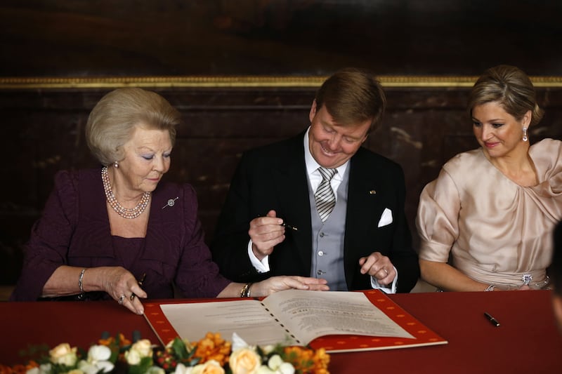 articles/2013/04/30/dutch-queen-abdicates/dutch-king2_meyjkg