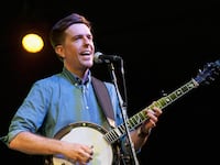 articles/2015/06/21/ed-helms-on-his-bluegrass-supergroup-and-banjo-plucking-skills/150616-rowland-ed-helms-tease_rcccrx