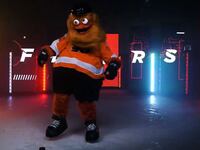 Philadelphia_Flyers_-_Join_us_in_welcoming_the_newest_member_of_the_Flyers_Family_GrittyNHL_Learn_more_about_Gritty_--1044244550485774336_cv8xvv