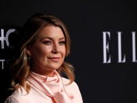 2018-10-16T000000Z_1631542996_RC114DB36FB0_RTRMADP_3_AWARDS-ELLE_niau3y